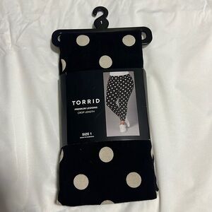 Crop Length Black and White Leggings Polka Dot